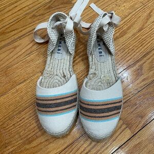 New without box, Manebi Women's Cream and Tan Espadrilles, size 37, worth $130
